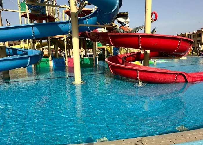 Modern 2-bedroom In Orlando 2 Aqua Park Apartment Ain Sukhna